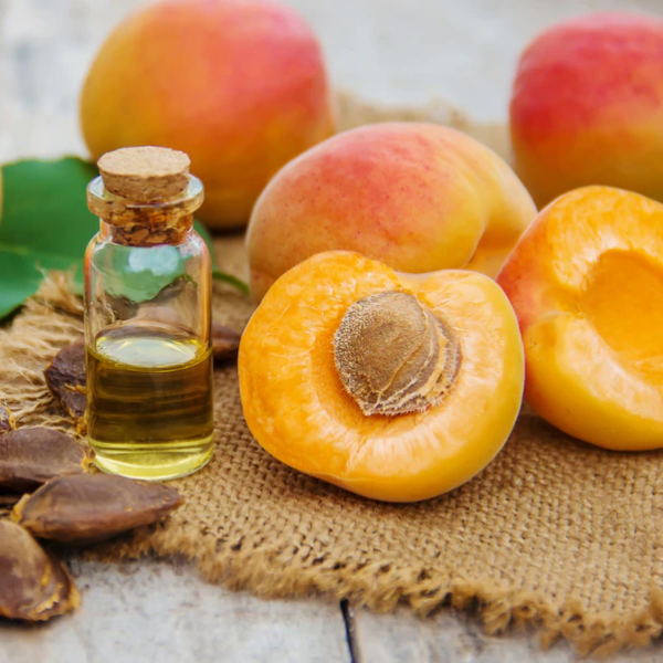 Descubre la magia del aceite de albaricoque: El secreto de la piel suave y radiante.