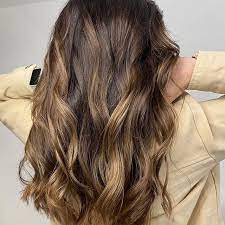 ¡Prueba nuestro increíble aceite de aguacate y presume de una melena irresistible!